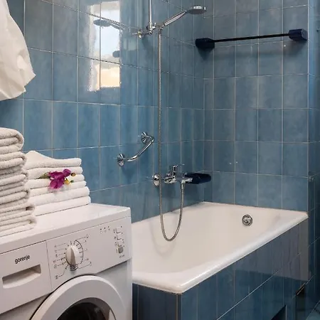 Apartment Falkoni *